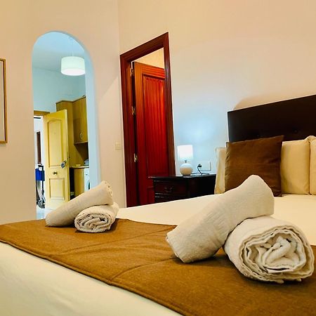 Apartamento Plaza Del Salvador Cuesta Del Rosario Севиля Екстериор снимка