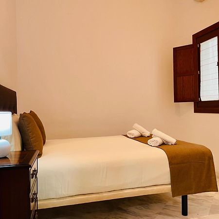 Apartamento Plaza Del Salvador Cuesta Del Rosario Севиля Екстериор снимка